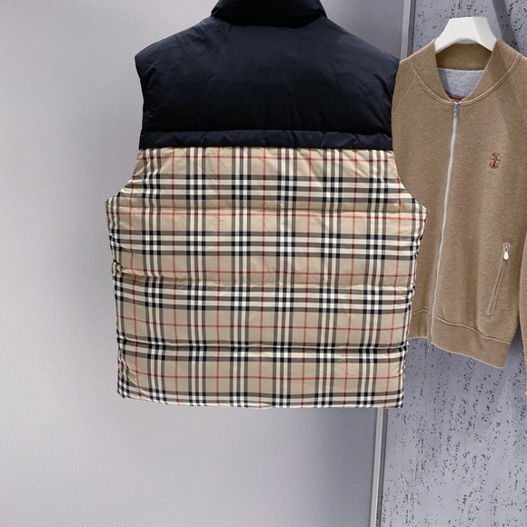 Burberry plaid reversible autumn and winter down vest - Picture 8 of 10
